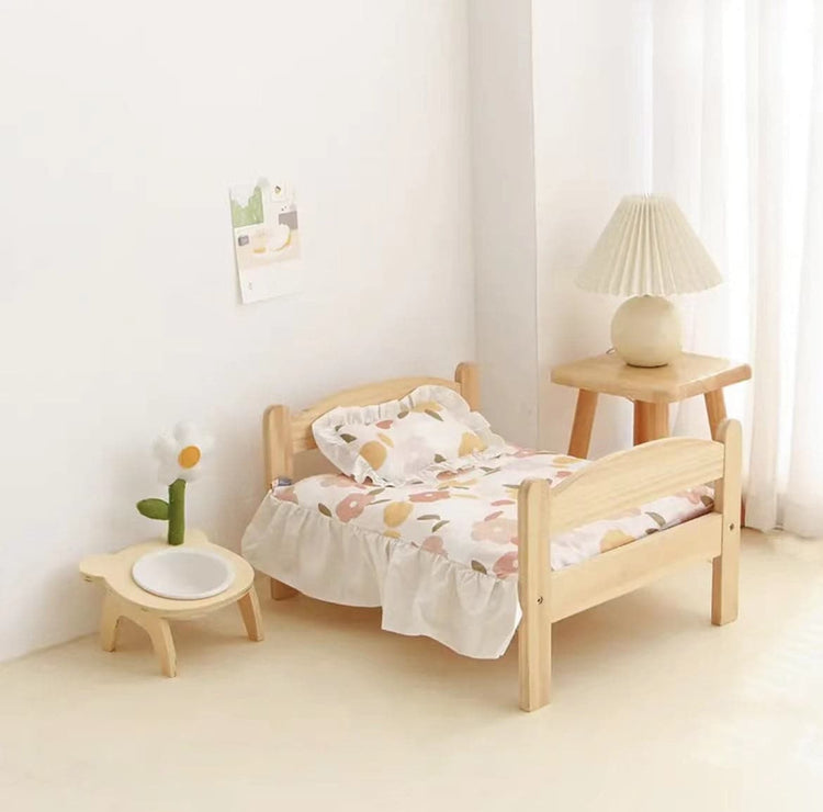 Little wooden Pet bed